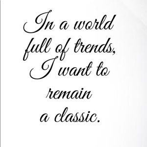 Meet your Posher, Dee